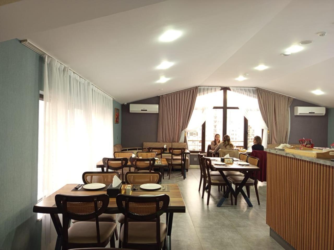 Royal Meridien Hotel Baku Zewnętrze zdjęcie