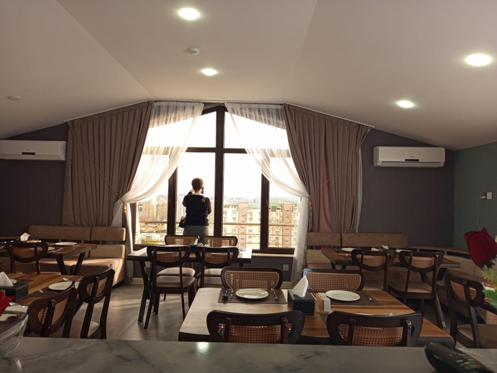 Royal Meridien Hotel Baku Zewnętrze zdjęcie